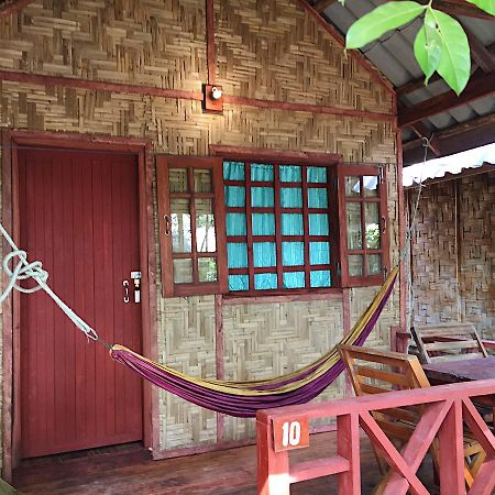 Hotel Hutyee Boat Bungalow Ko Lanta Exterior foto