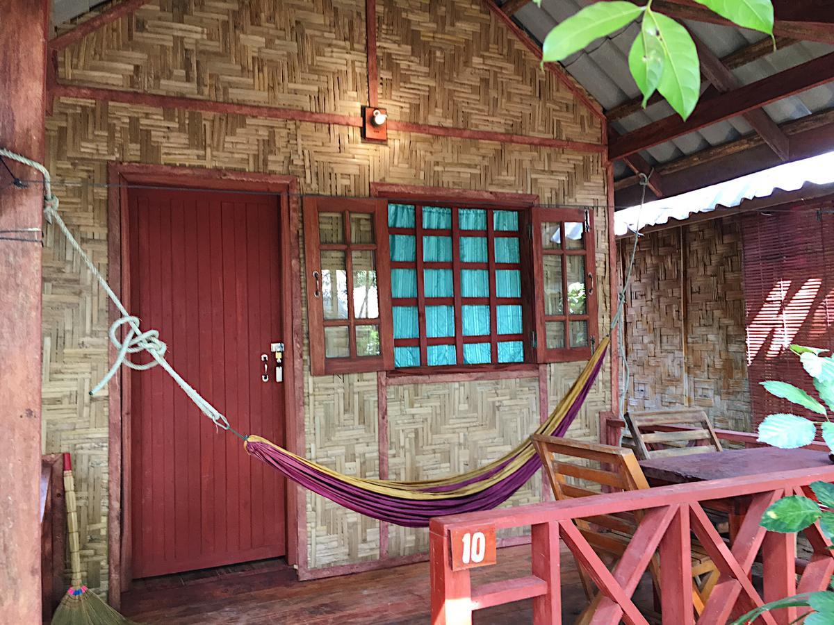 Hotel Hutyee Boat Bungalow Ko Lanta Exterior foto